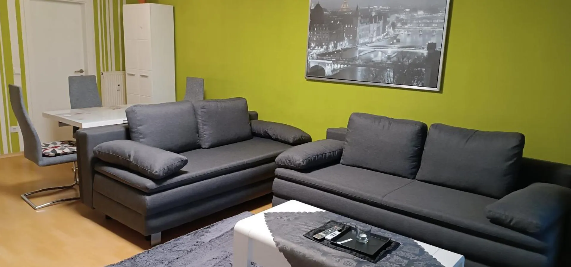 Apartment Komfortable Ferienwohnung In Floersheim-Weilbach Floersheim am Main